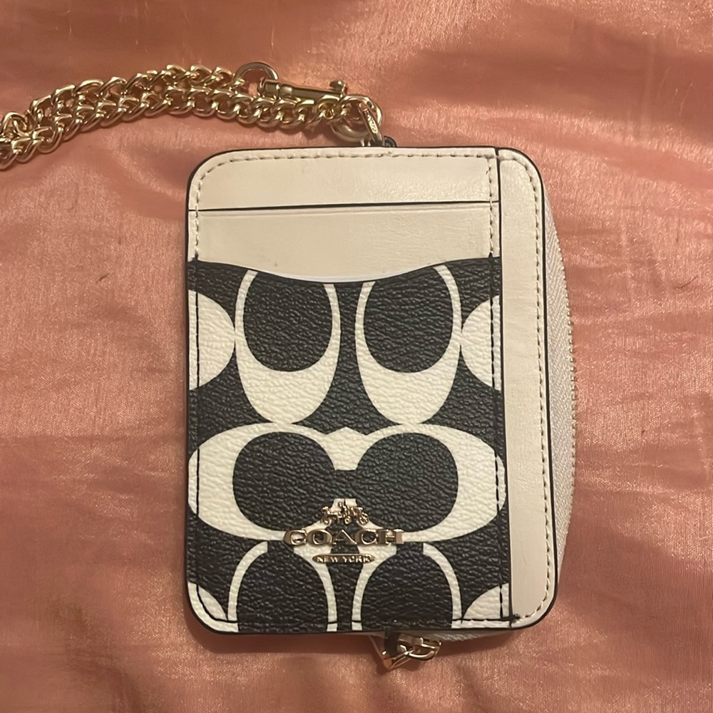 Coach zip card case, AUTHENTIC